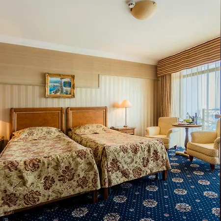 Palace Marina Dinevi 5*